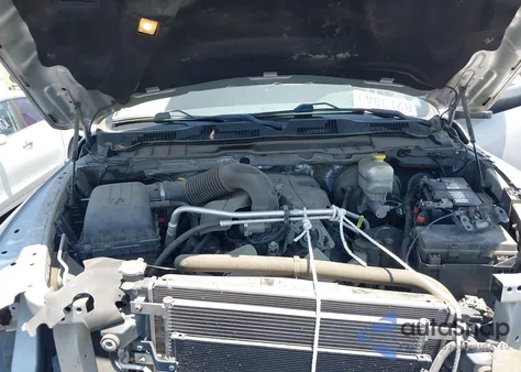 2016 Ram 2500 Laramie z USA, uszkodzony, nr VIN 3C6TR5FT9GG358602